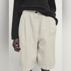 NWT Massimo‎ Dutti High Waist Cotton BlendBermuda Short With Darts Size 6